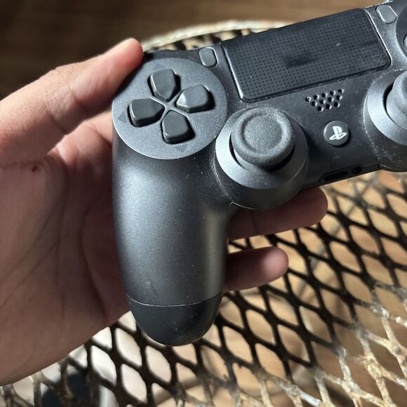 Sony PlayStation 4 PS4 DualShock 4 Wireless Controller Silver Black CUH-ZCT2E - Picture 3 of 10